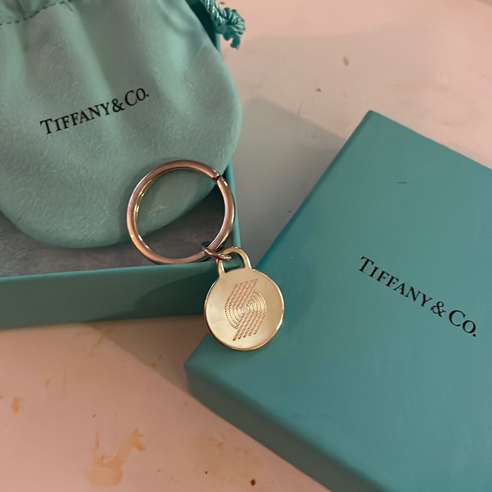 Tiffany & Co Sterling Silver Portland Trailblazers Keychain with dustbag & box